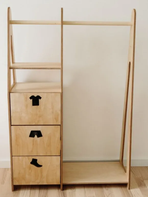 Duck Woodworks - lasten vaatekaappi laatikoilla