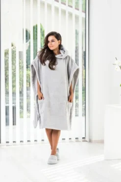 Luin Living Ponchopyyhe, 4 eri kokoa,Pearl Grey