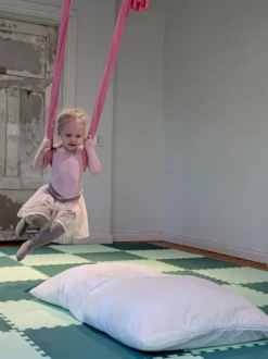 Palamatto lastenhuoneeseen 50x50cm, tumman vihreä